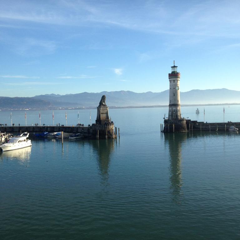 Hotel Montfort-Schloessle Lindau  Exteriör bild