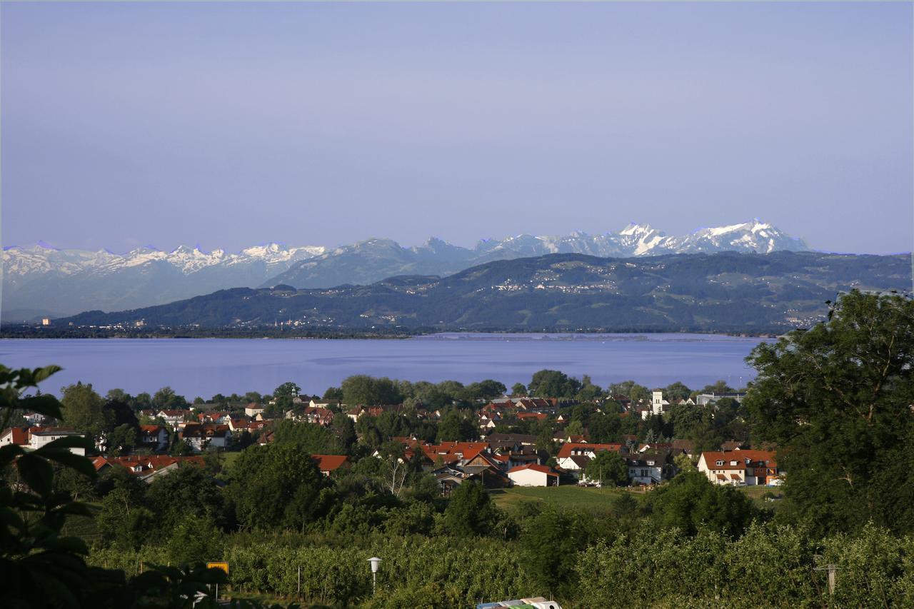 Hotel Montfort-Schloessle Lindau  Exteriör bild